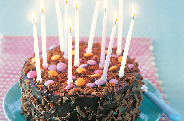 Birthday Cakes You Can Bake at Home with Your Kids