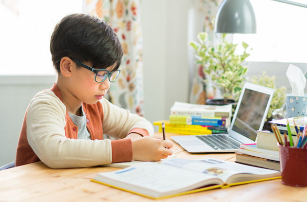 How to Create the Ideal Kids Homework and School Work Station at Home