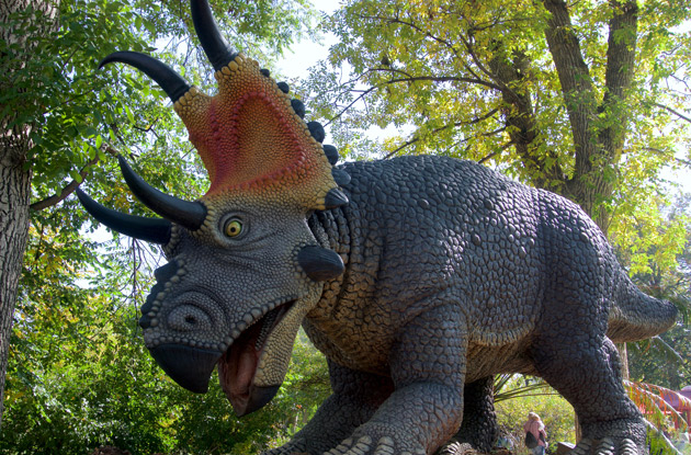 Dinosaurs Are Coming to Six Flags Great Adventure This Summer